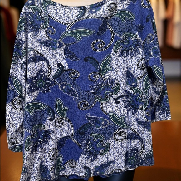 Charter Club Tops - Paisley Blue Women's Top | Cotton-Cool-Go-To-Top | Size Medium | EUC